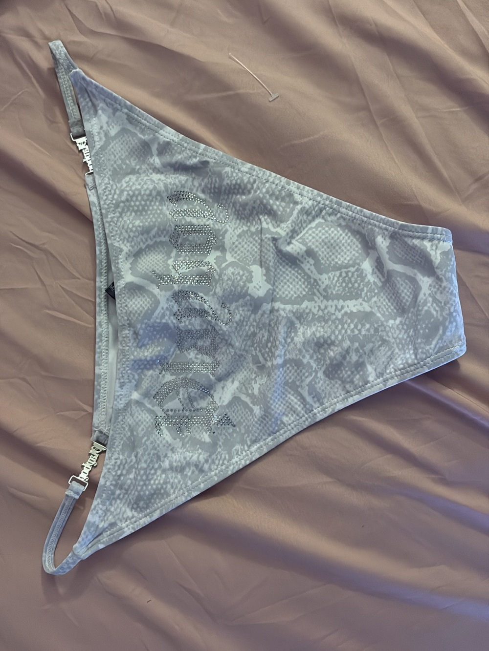 Reptile Pet Hide - Gray Snake-Pattern Shelter